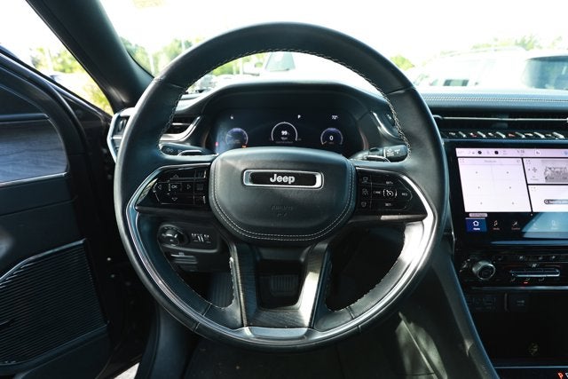 2022 Jeep Grand Cherokee L Overland 4x2