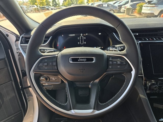 2025 Jeep Grand Cherokee GRAND CHEROKEE L LAREDO X 4X4