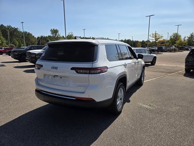 2025 Jeep Grand Cherokee GRAND CHEROKEE L LAREDO X 4X4