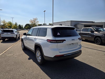 2025 Jeep Grand Cherokee GRAND CHEROKEE L LAREDO X 4X4