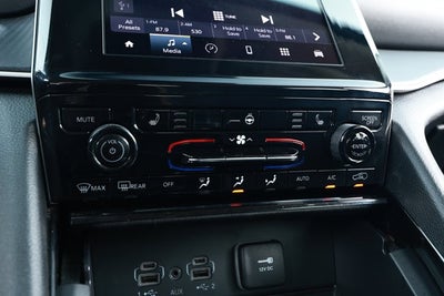 2023 Jeep Grand Cherokee L Laredo 4x4