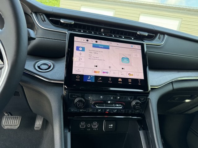 2025 Jeep Grand Cherokee GRAND CHEROKEE L OVERLAND 4X4