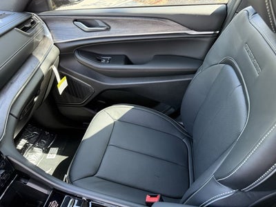 2025 Jeep Grand Cherokee GRAND CHEROKEE L OVERLAND 4X4