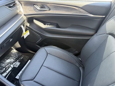 2025 Jeep Grand Cherokee GRAND CHEROKEE L OVERLAND 4X4