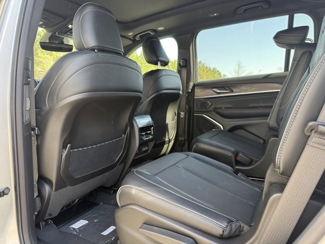 2025 Jeep Grand Cherokee GRAND CHEROKEE L OVERLAND 4X4