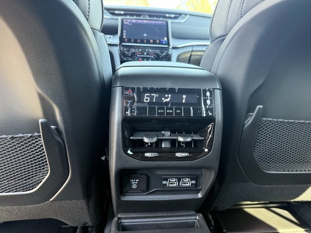 2025 Jeep Grand Cherokee GRAND CHEROKEE L OVERLAND 4X4