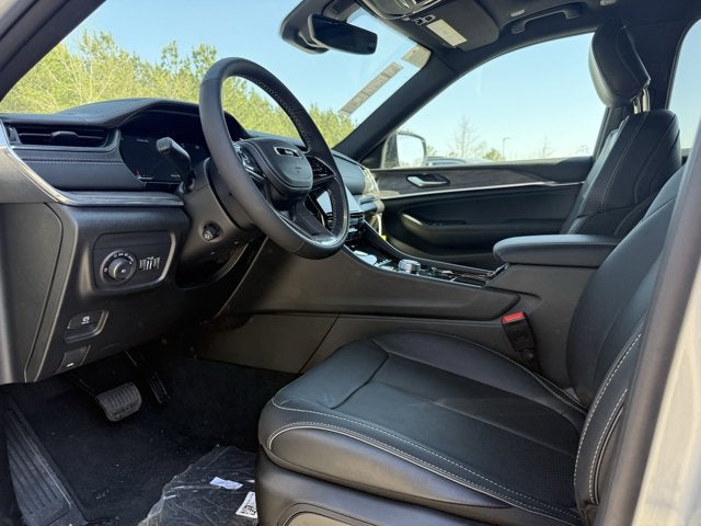 2025 Jeep Grand Cherokee GRAND CHEROKEE L OVERLAND 4X4