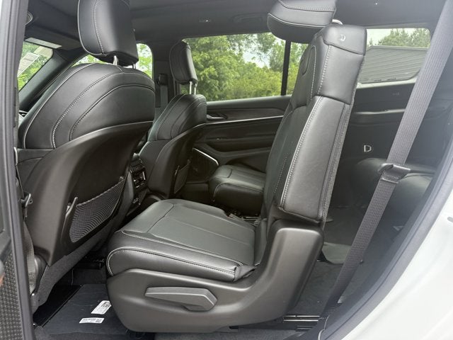 2025 Jeep Grand Cherokee GRAND CHEROKEE L OVERLAND 4X4