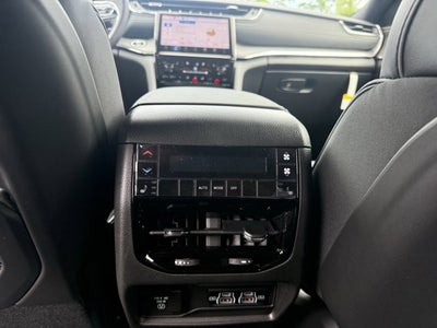 2025 Jeep Grand Cherokee GRAND CHEROKEE L OVERLAND 4X4