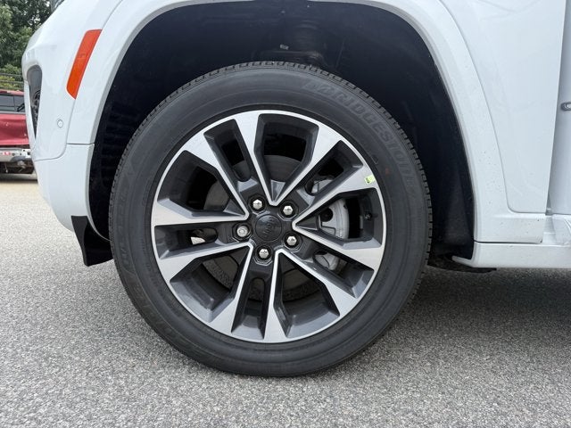 2025 Jeep Grand Cherokee GRAND CHEROKEE L OVERLAND 4X4