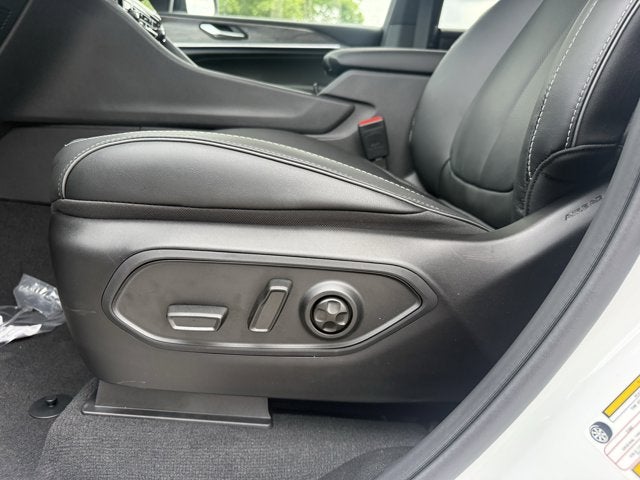 2025 Jeep Grand Cherokee GRAND CHEROKEE L OVERLAND 4X4