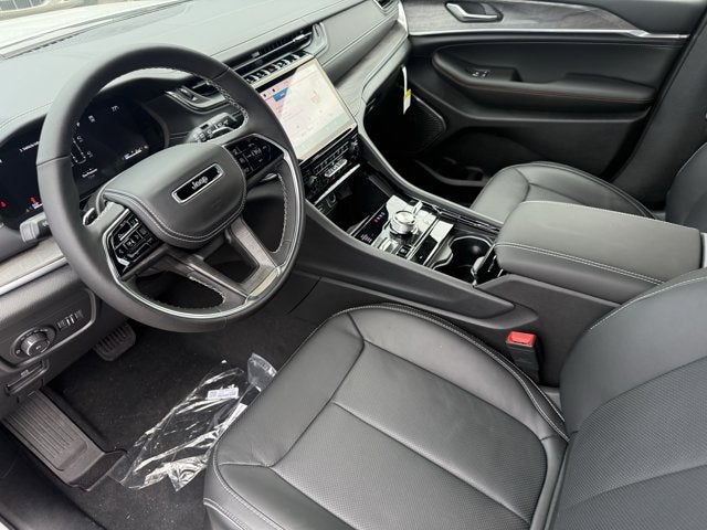 2025 Jeep Grand Cherokee GRAND CHEROKEE L OVERLAND 4X4