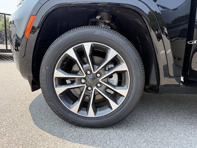 2025 Jeep Grand Cherokee GRAND CHEROKEE L OVERLAND 4X4