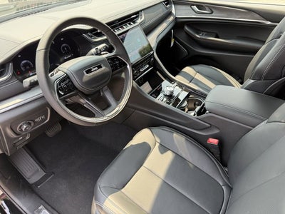 2025 Jeep Grand Cherokee GRAND CHEROKEE L OVERLAND 4X4