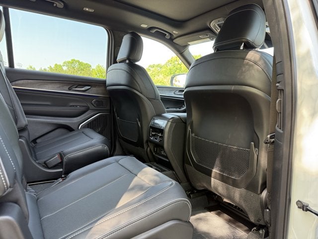 2025 Jeep Grand Cherokee GRAND CHEROKEE L OVERLAND 4X4