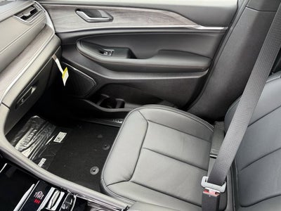 2025 Jeep Grand Cherokee GRAND CHEROKEE L OVERLAND 4X4