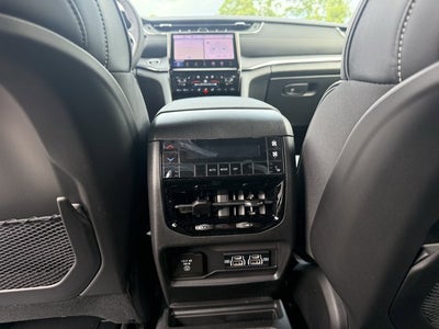 2025 Jeep Grand Cherokee GRAND CHEROKEE L OVERLAND 4X4