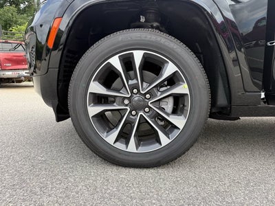 2025 Jeep Grand Cherokee GRAND CHEROKEE L OVERLAND 4X4