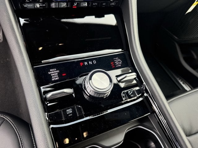 2025 Jeep Grand Cherokee GRAND CHEROKEE L OVERLAND 4X4