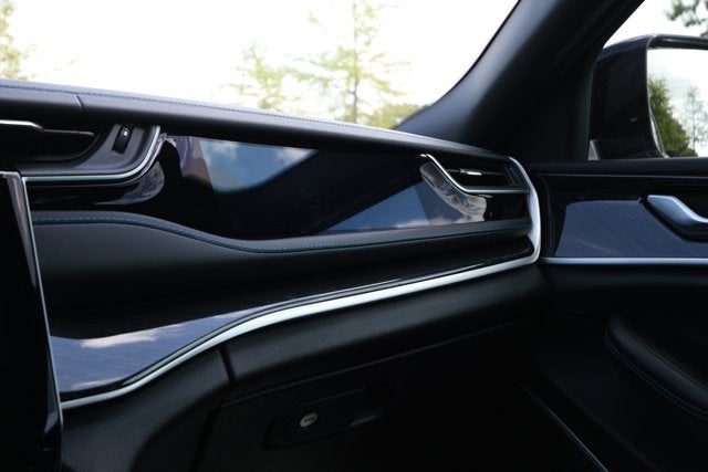 2022 Jeep Grand Cherokee 4xe Trailhawk 4x4