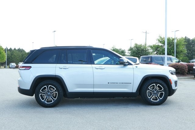 2022 Jeep Grand Cherokee 4xe Trailhawk 4x4