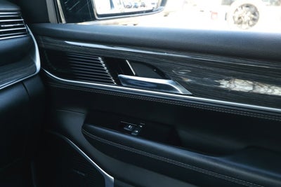 2022 Jeep Wagoneer Series II 4x2