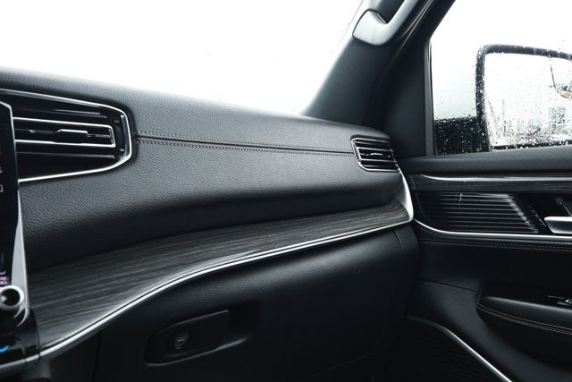 2022 Jeep Wagoneer Series III 4x4