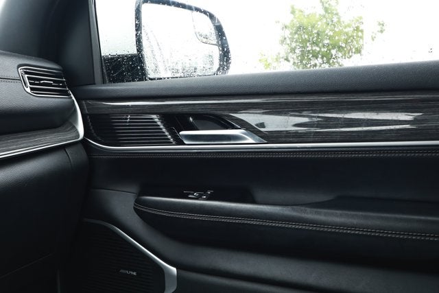 2022 Jeep Wagoneer Series III 4x4