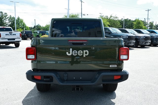 2022 Jeep Gladiator Overland 4x4