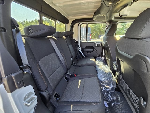 2025 Jeep Gladiator GLADIATOR MOJAVE 4X4