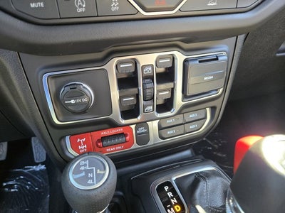 2025 Jeep Gladiator GLADIATOR MOJAVE 4X4