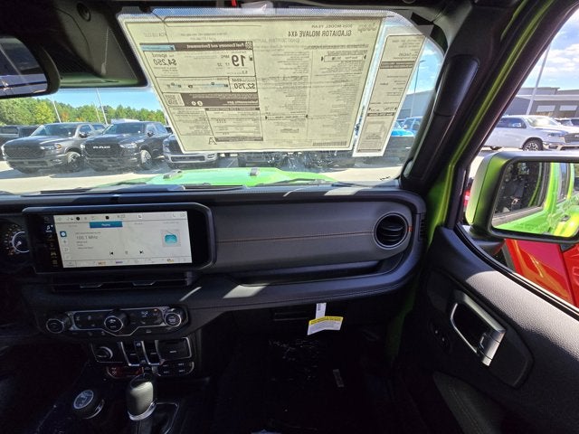 2025 Jeep Gladiator GLADIATOR MOJAVE 4X4