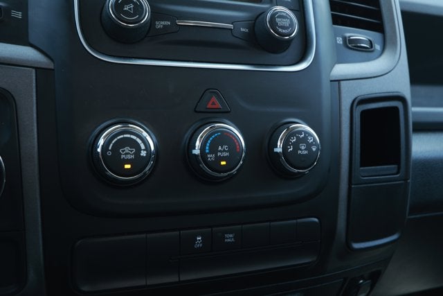 2017 RAM 1500 Express Quad Cab 4x2 6'4' Box