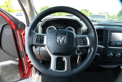 2024 RAM 1500 Classic SLT Quad Cab 4x2 6'4' Box