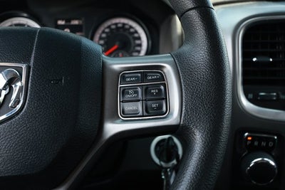 2024 RAM 1500 Classic SLT Quad Cab 4x2 6'4' Box