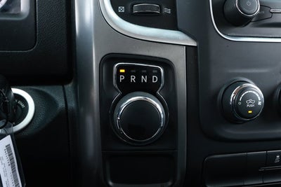 2024 RAM 1500 Classic SLT Quad Cab 4x2 6'4' Box