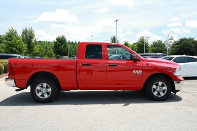 2024 RAM 1500 Classic SLT Quad Cab 4x2 6'4' Box
