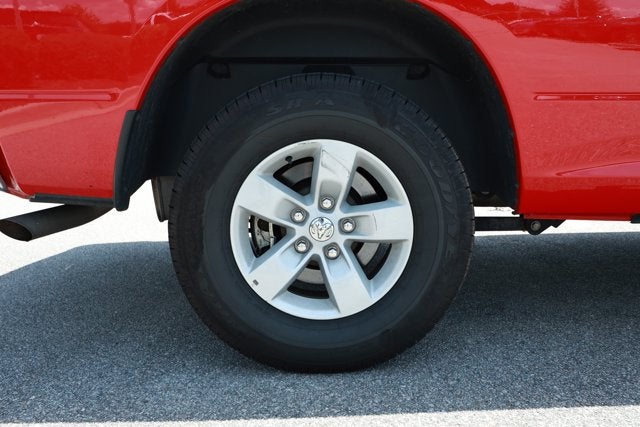 2024 RAM 1500 Classic SLT Quad Cab 4x2 6'4' Box