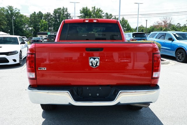 2024 RAM 1500 Classic SLT Quad Cab 4x2 6'4' Box