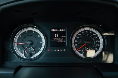 2024 RAM 1500 Classic SLT Quad Cab 4x2 6'4' Box