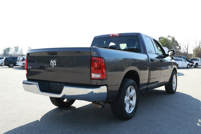 2024 RAM 1500 Classic SLT Quad Cab 4x2 6'4' Box