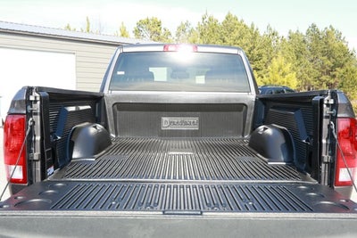 2024 RAM 1500 Classic SLT Quad Cab 4x2 6'4' Box