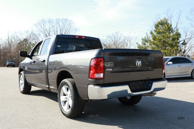2024 RAM 1500 Classic SLT Quad Cab 4x2 6'4' Box