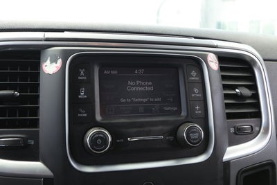 2024 RAM 1500 Classic SLT Quad Cab 4x2 6'4' Box