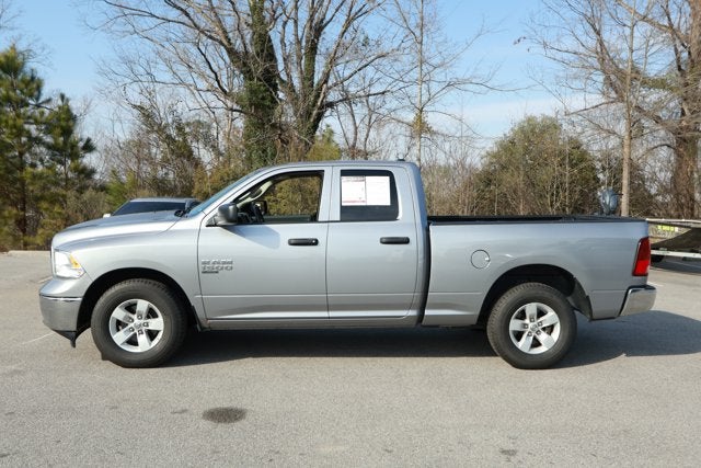 2024 RAM 1500 Classic SLT Quad Cab 4x2 6'4' Box