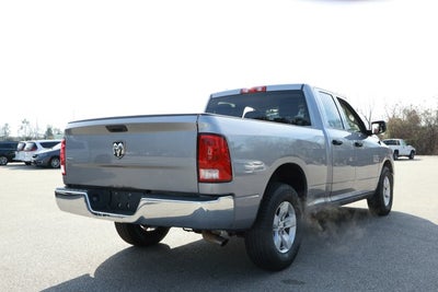 2024 RAM 1500 Classic SLT Quad Cab 4x2 6'4' Box