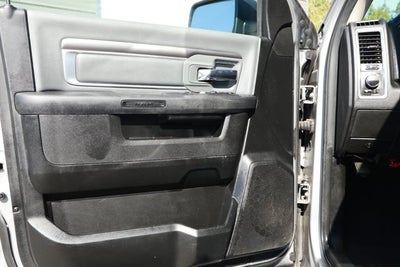 2021 RAM 1500 Classic SLT Crew Cab 4x2 6'4' Box