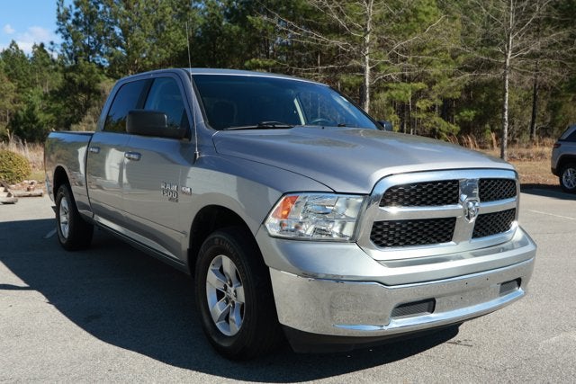 2021 RAM 1500 Classic SLT Crew Cab 4x2 6'4' Box