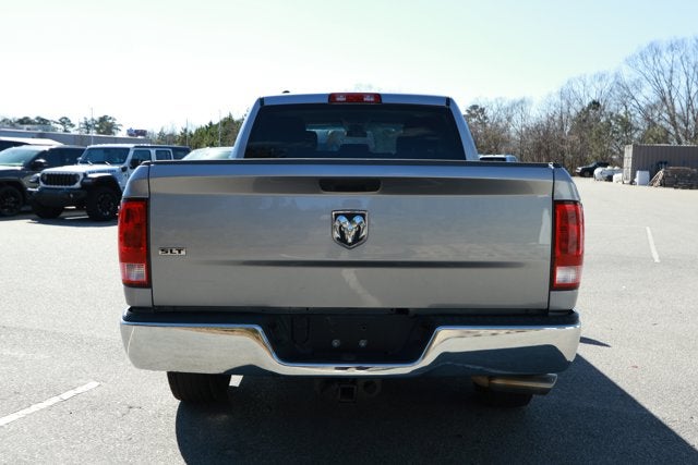 2021 RAM 1500 Classic SLT Crew Cab 4x2 6'4' Box