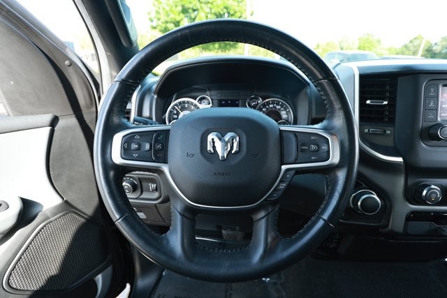 2022 RAM 1500 Big Horn Quad Cab 4x2 6'4' Box